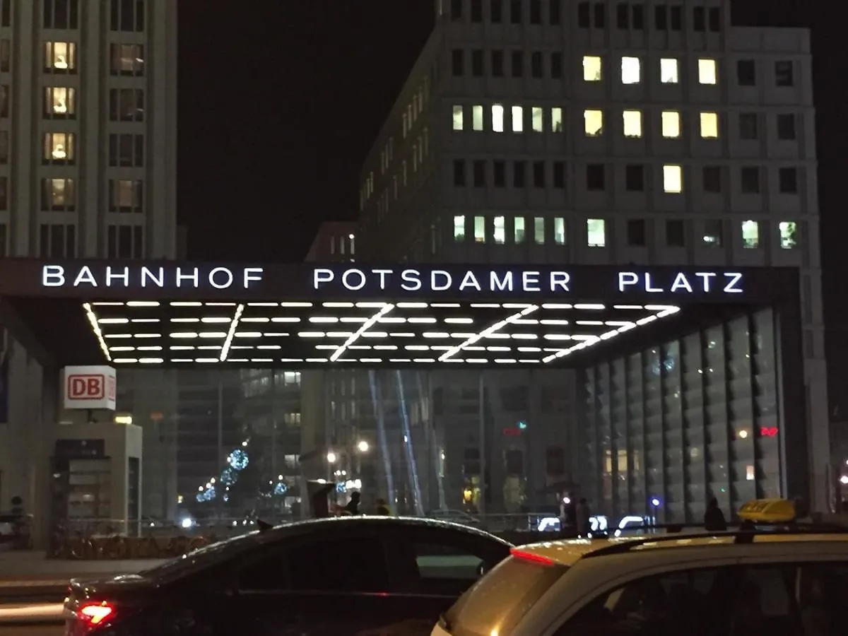Potsdamer Platz-Top Spot Studio 1 Berlin 0*,